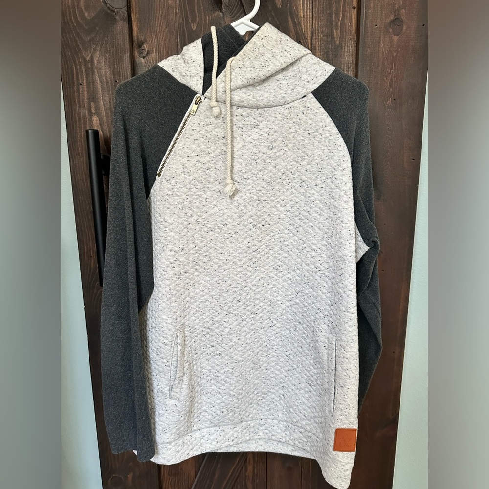 Women’s Ampersand Double-hooded sweatshirt